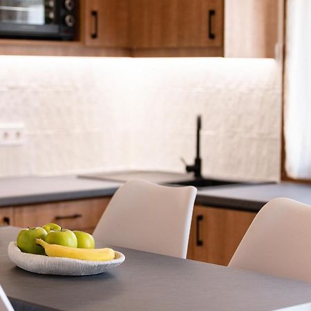 Lilys Apartments Ретимно Экстерьер фото